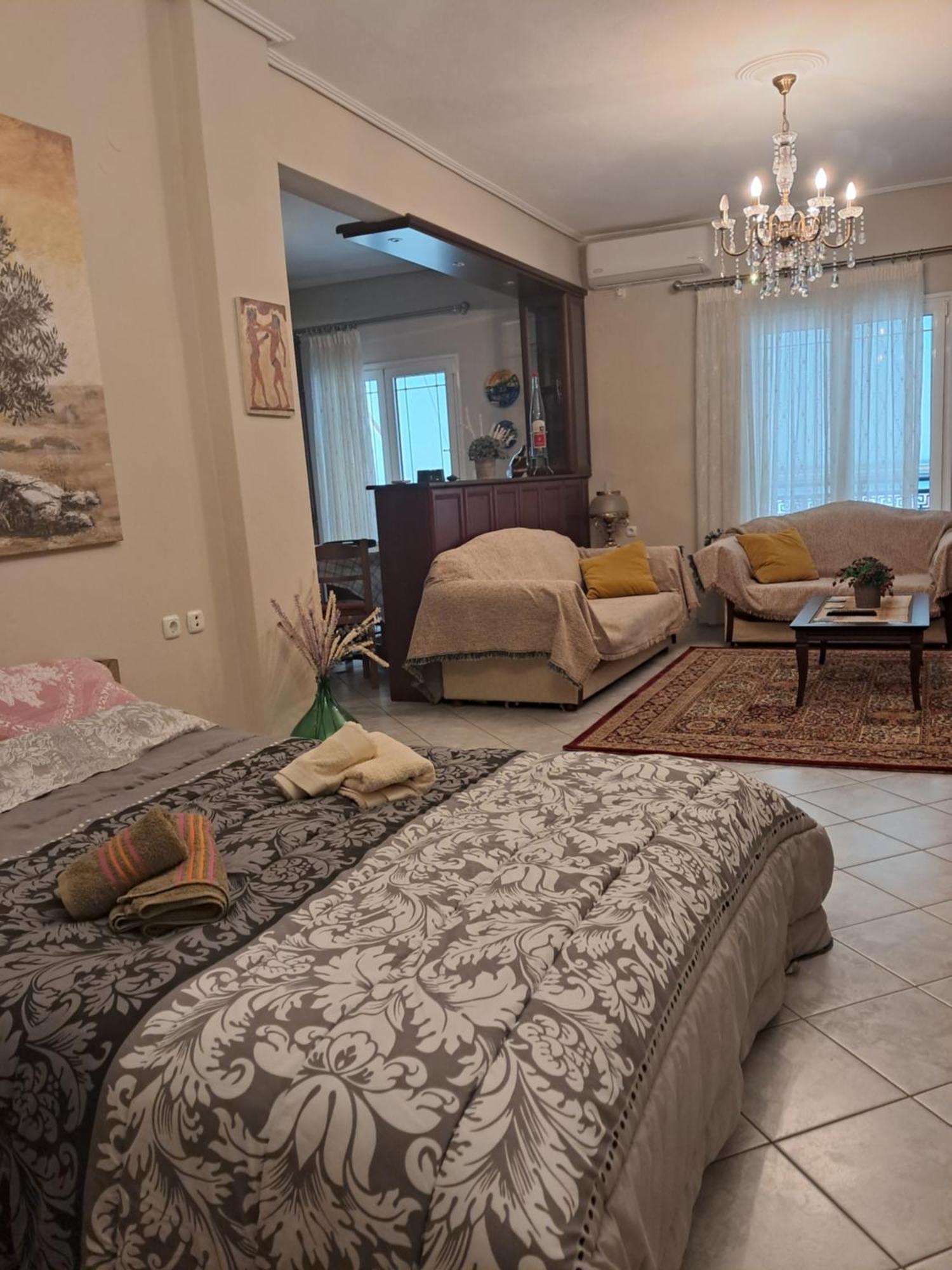 Meteora Monasteries View Apartment กาลัมปากา ภายนอก รูปภาพ